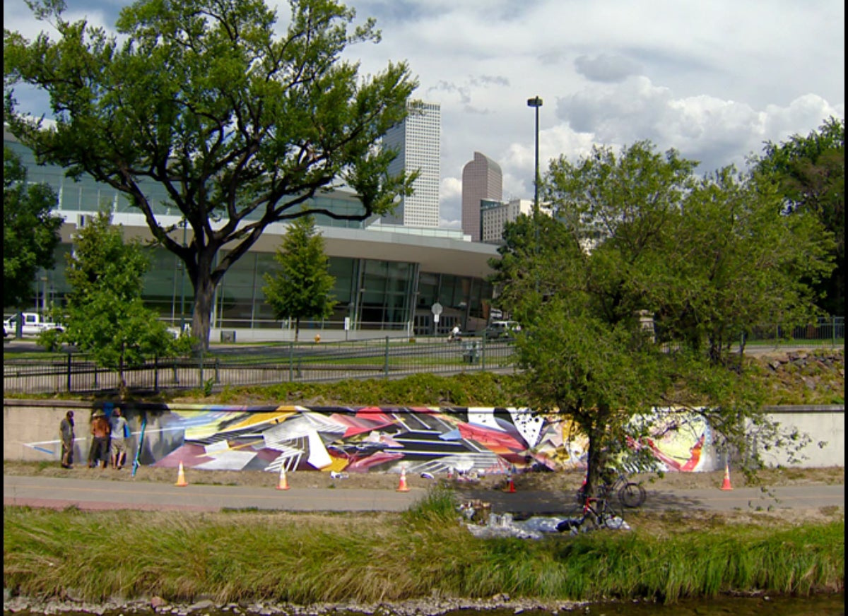 9News---Oliver-Vernon-UAF-Mural.jpg
