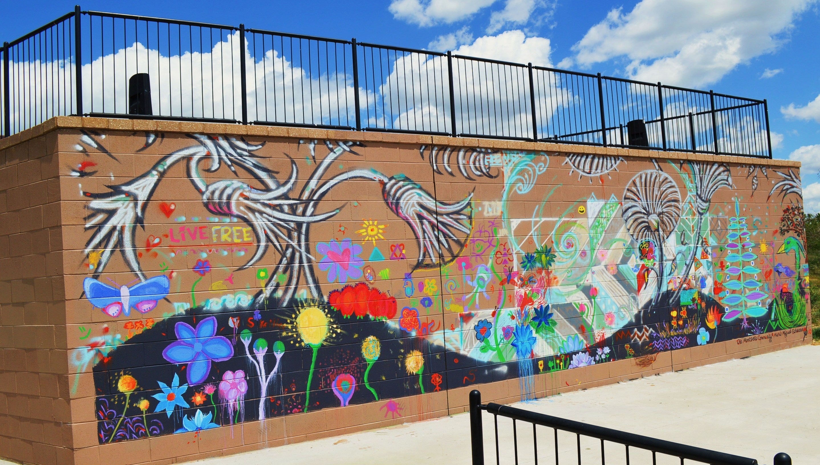 Mario Echavarria Mural.jpg