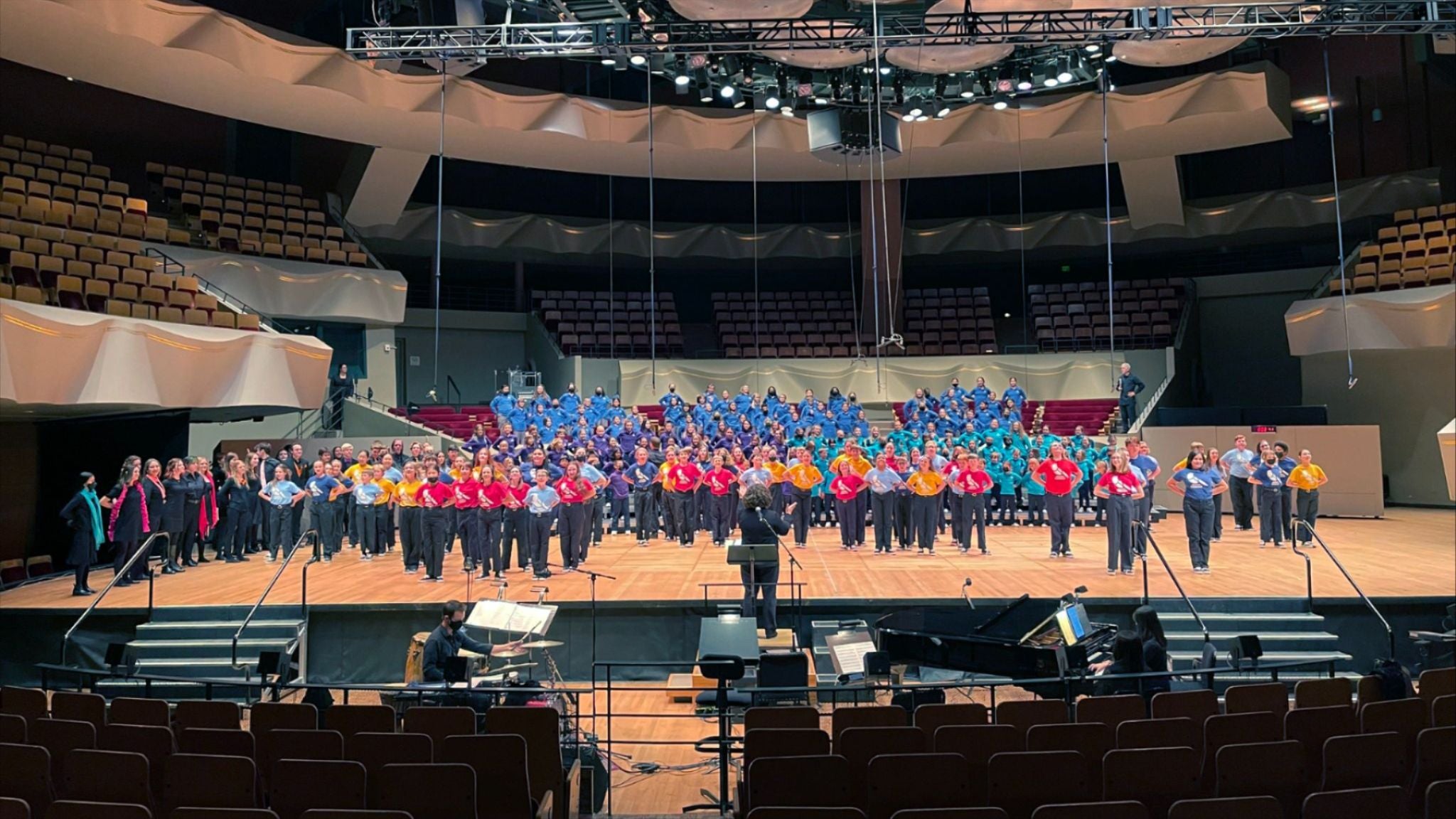 Colorado Children's Chorale at Boettcher 2048x1152.jpg