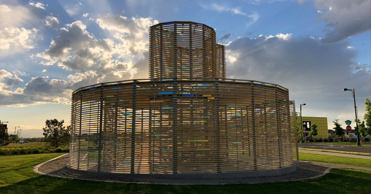 Dive into the World of Biophilic Design: A Workshop for Public Artists!