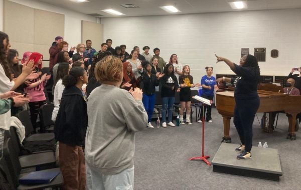 Colorado Children's Chorale Rangeview High School workshop, 2022-2023 DMAF grantee, 600x380